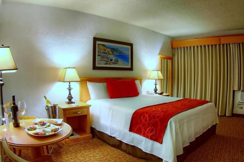 Corona Hotel & Spa Ensenada Room photo